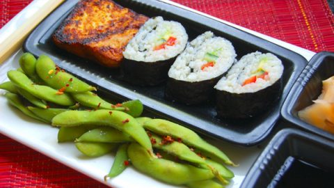 Sushi plate with Nori Rolls