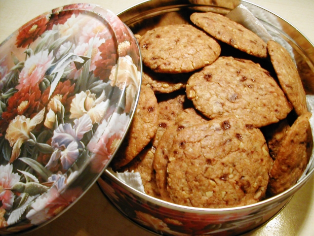 Oaty Orange & Date Cookies