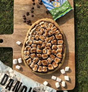 Chocolate & Marshmallow Dessert Pizza