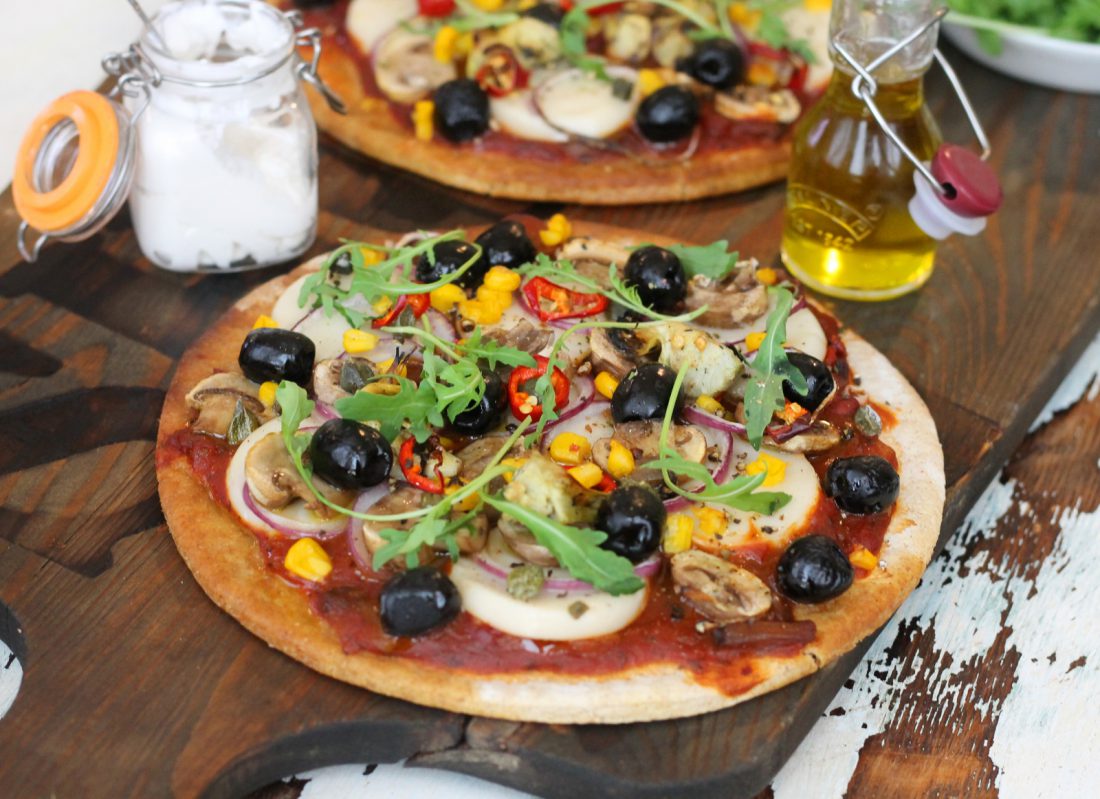 Easy Vegan Pizza - Vegan Recipe Club