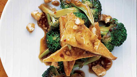 5:2 Fast Day Smoked Tofu with Broccoli & Teriyaki Sauce