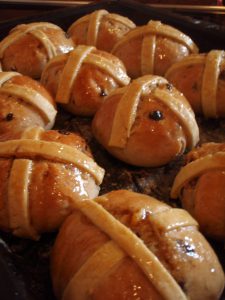 Vegan Hot Cross Buns