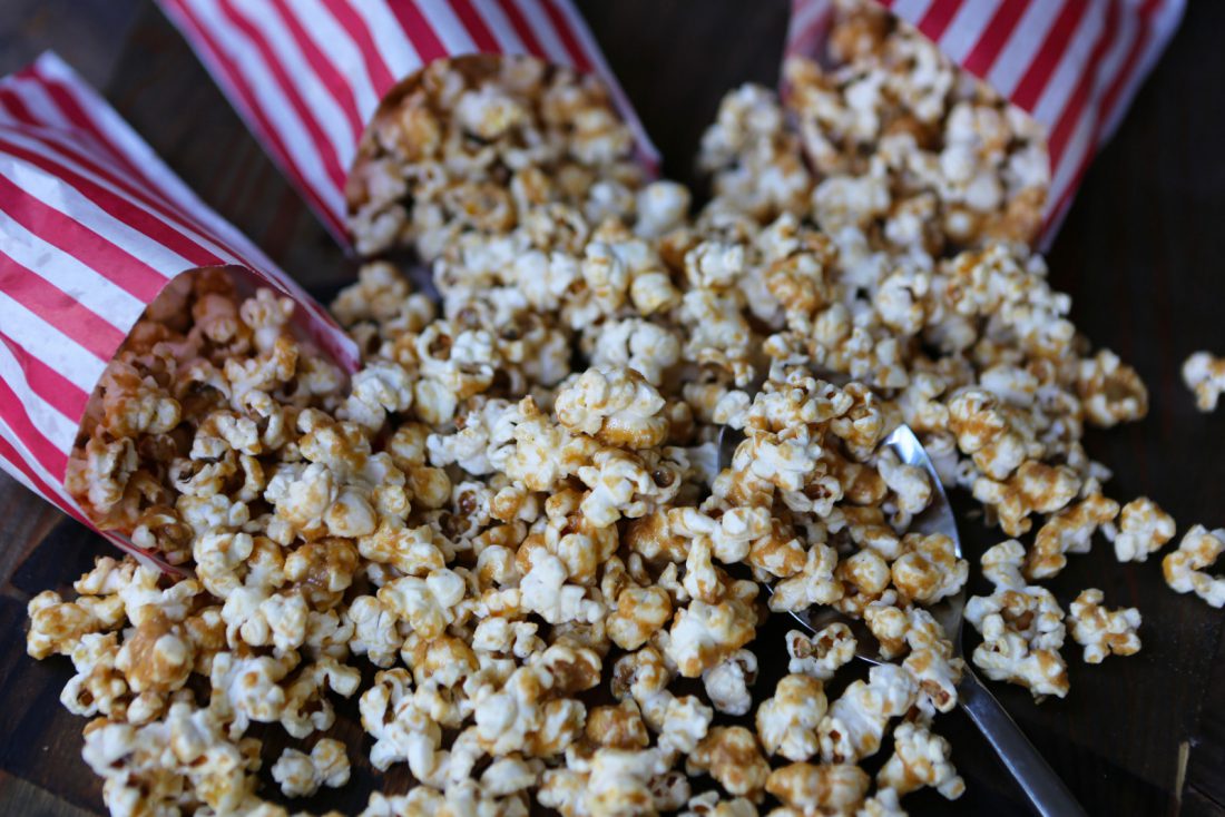 Cinnamon, Vanilla & Peanut Butter Popcorn - Vegan Recipe Club