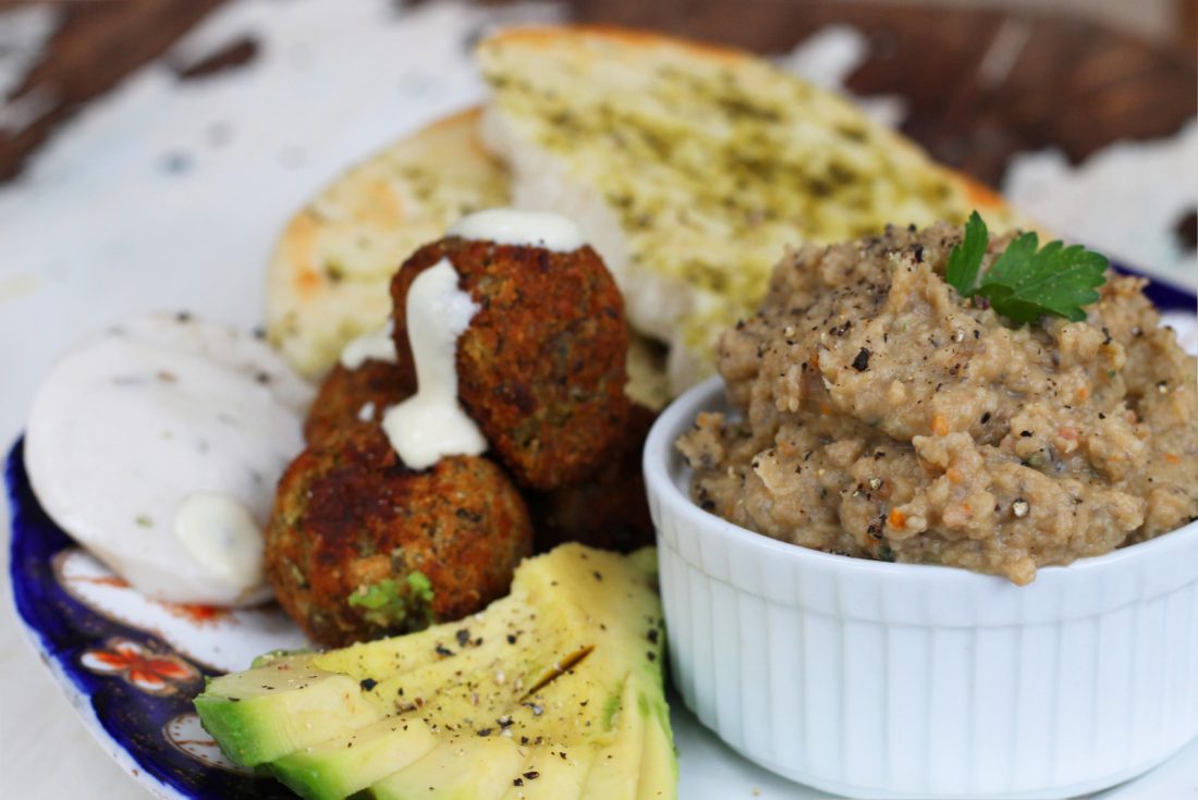 White Bean, Black Olive, Sun-dried Tomato & Basil Paté - Vegan Recipe Club