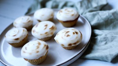 Jess Vegan Lemon Meringue Tartelettes