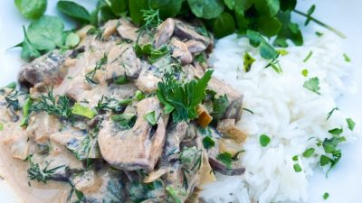 vegan mushroom stroganoff